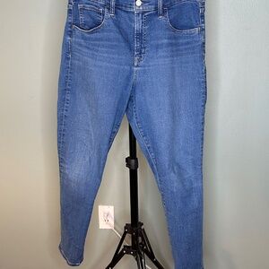 Gap True Skinny High Rise Jean